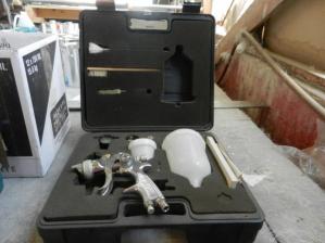 HVLP GRAVITY SPRAY GUN 